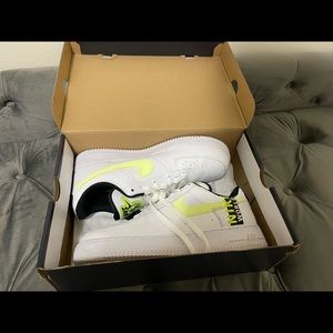 AIR FORCE 1'07 LV8 WW